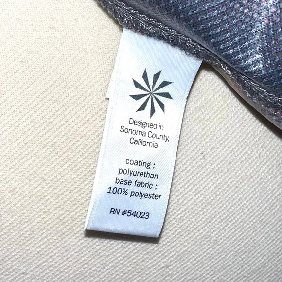 🚫SOLD! •🏃♀️NWOT |•ATHLETA•| Lava Hype Run Multicolor Jacket 🏃♀️ - Picture 13 of 16